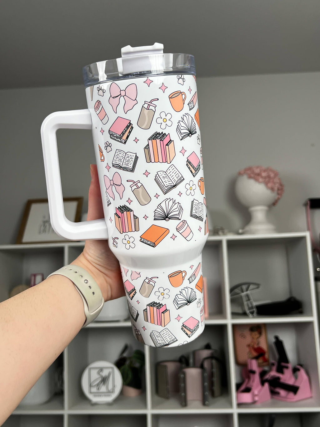 Bookish Vibes 40oz Tumbler Quencher