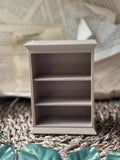 Mini Bookshelf | 3D Printed | Fits Mini Books & Bookish Deco: Light brown