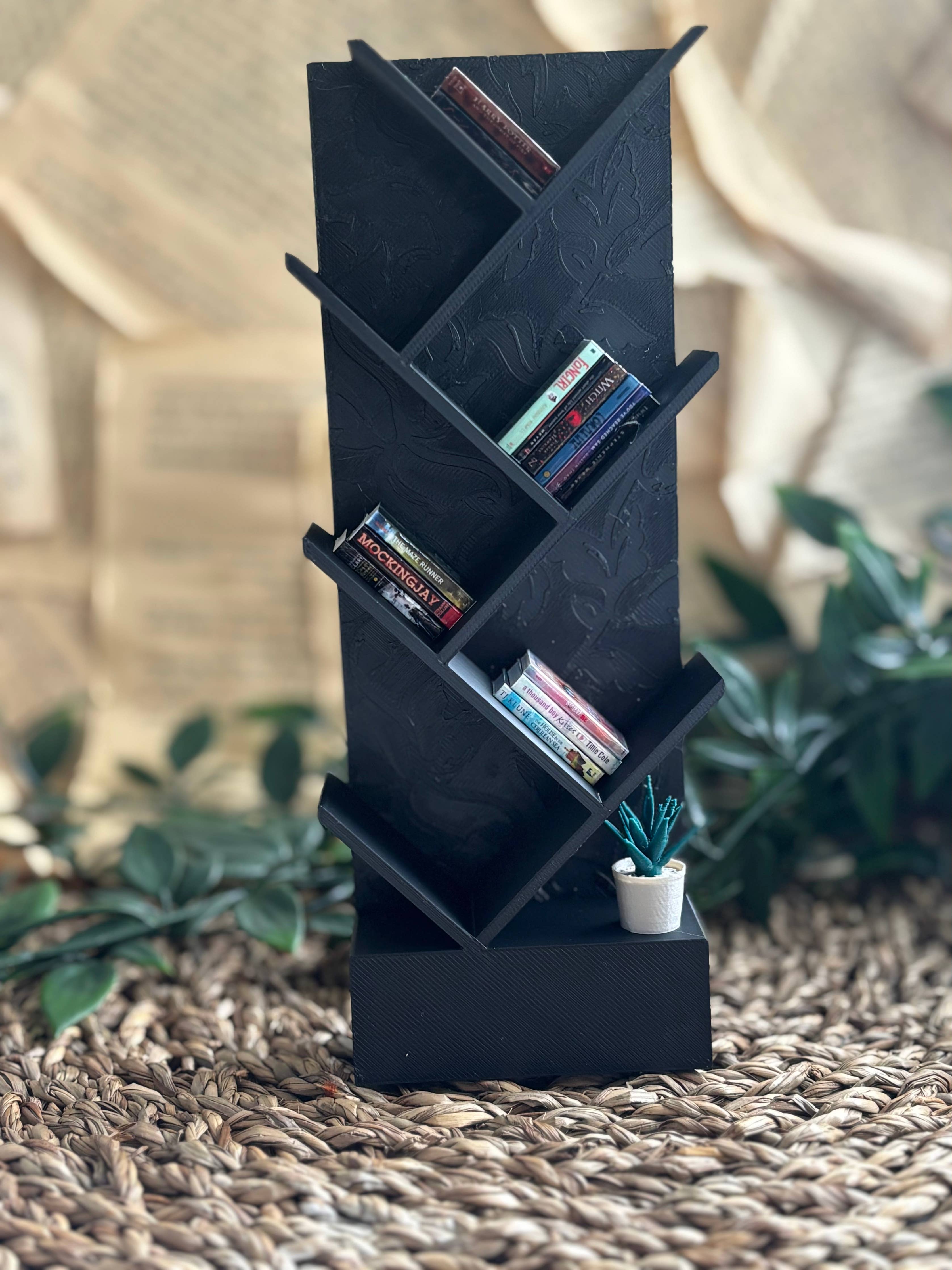 Floral Miniature Bookshelf: Pink