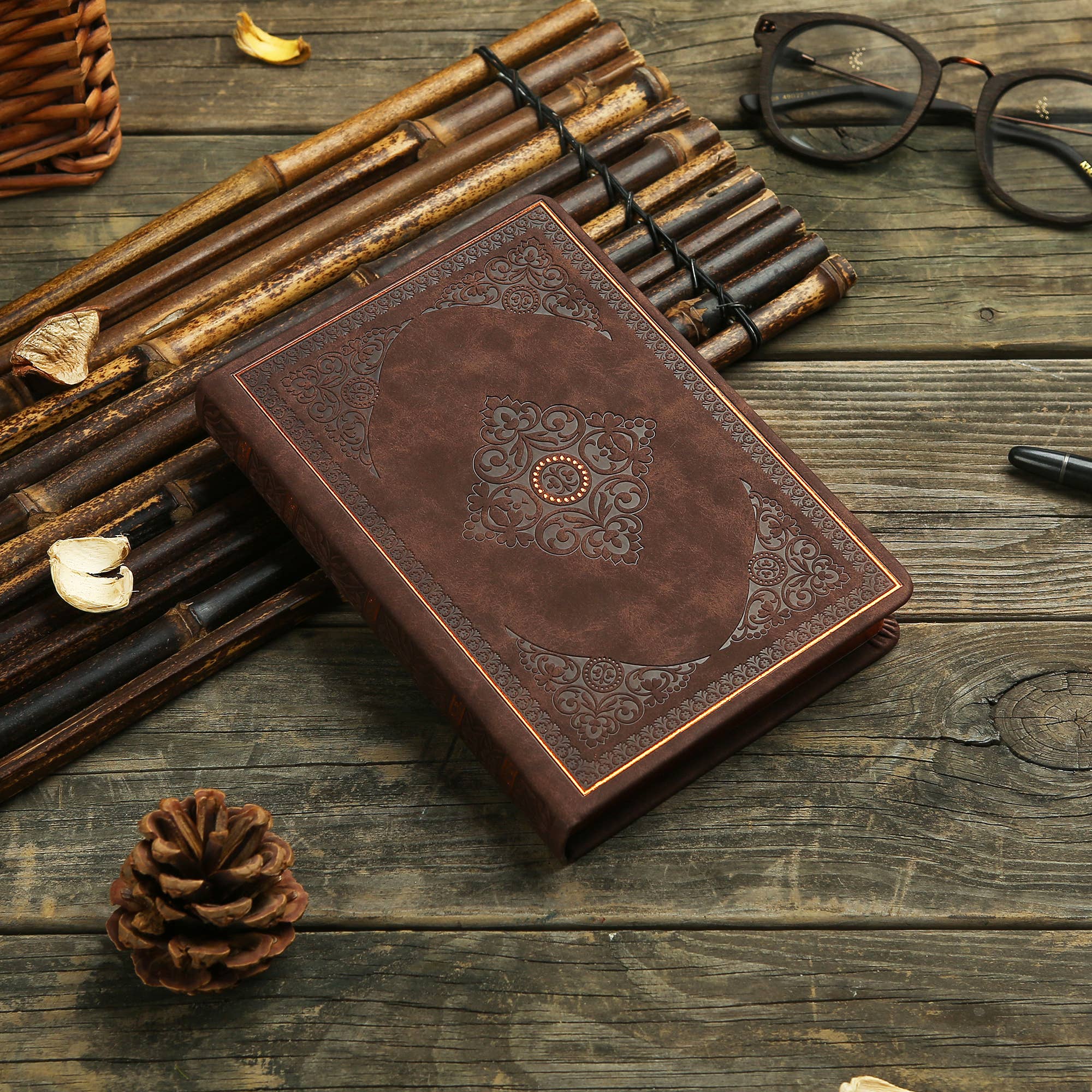 Vintage Classic Style Journal Vegan Leather (Brown)